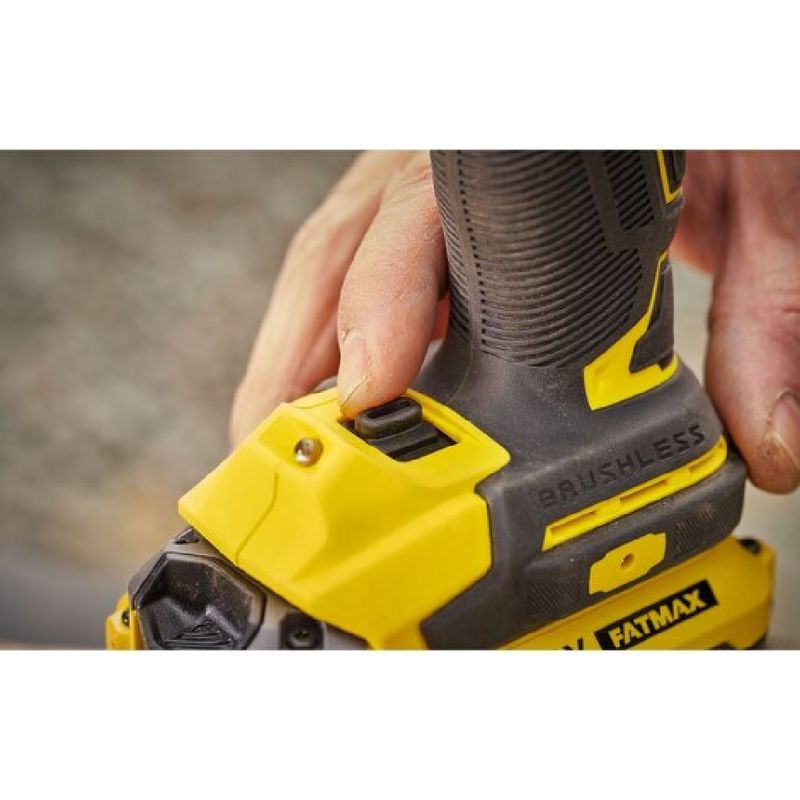 chave-de-impacto-brushless-sbw920-stanley-imagem-05