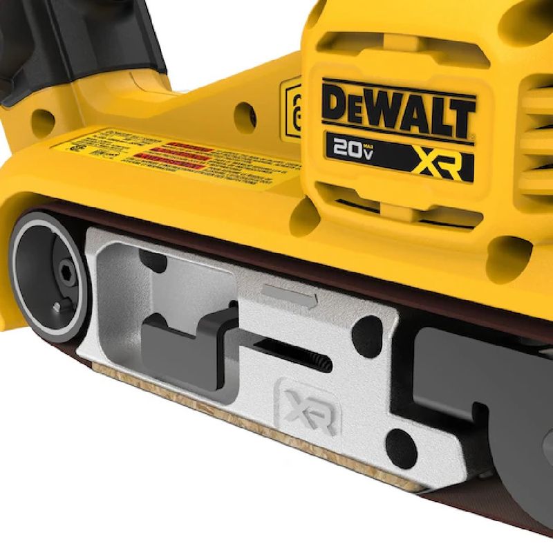 lixadeira-de-cinta-dcw220b-brushless-dewalt-imagem-04